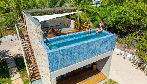 Atins House | Sky Atins Rooftop