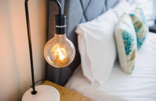Parramatta Apartment | Sky-City Apt 3 min to Train & Shopping& Everything
