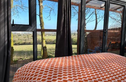 Brittas House | Sky gazer cabin in the woods