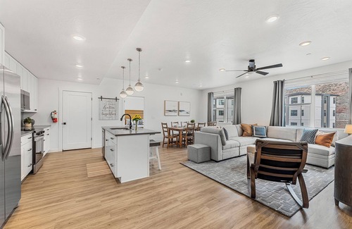St. George Condo | Sky Haven: Resort Indoor/Outdoor Pool, Basketball + Pickleball