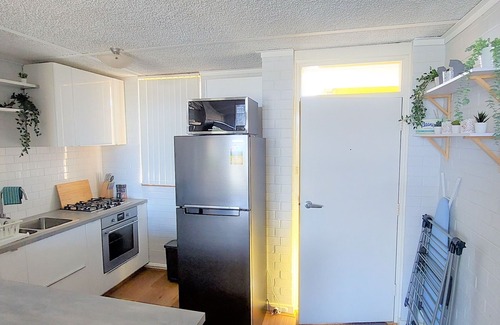 Fremantle Apartment | Sky High on Arundel Apartment - 4 minutes walk from the Fremantle Markets