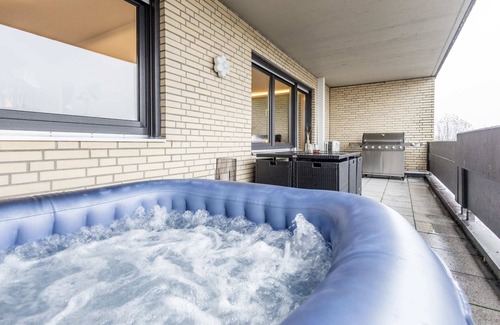 Warendorf Apartment | Sky Suite I Klima I Whirlpool I Smart-TV I Gas-BBQ
