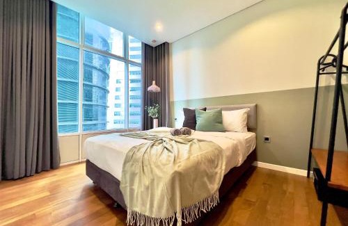 Kuala Lumpur City Centre Apartment | Sky Suites Chill 3BR Suite at KLCC