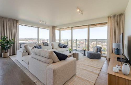 Ostend City Centre House | Sky Tower II - Modern Stay with Panoramic Views