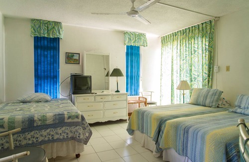 Montego Bay Hotel | Sky View Beach Studio - Montego Bay Club