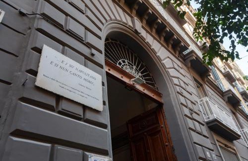 Naples City Centre Bed & Breakfast | Skyhouse Duomo