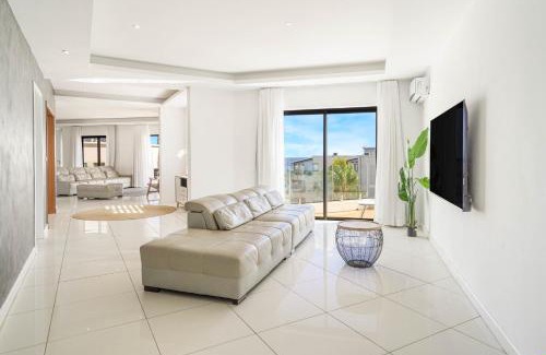 Flic-en-Flac Apartment | Skyline Azur - Luxueux Penthouse Front de Mer