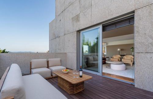 Viana do Castelo House | Skyline Retreat with pool by Portugal Active