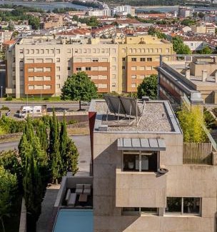 Viana do Castelo House | Skyline Retreat with pool by Portugal Active