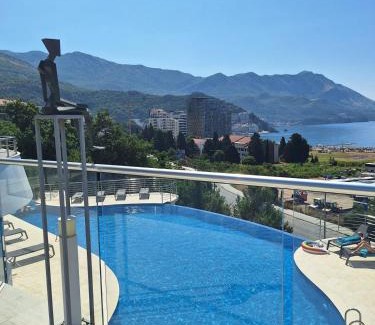 Becici Apartment | Skyline sea view apartment