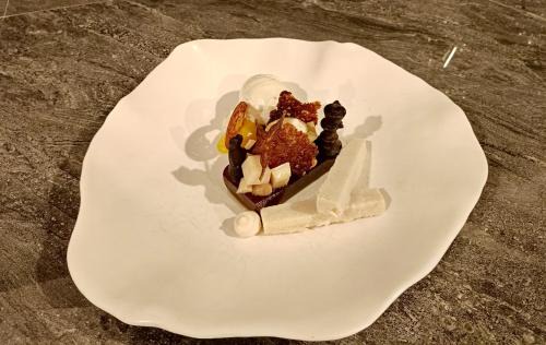 Bukti Hotel | Skylodge B&B - Bali Jungle Retreat with Fine Dining & Eco Pool