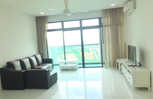 Bukit Indah Apartment | Skyloft Premium Suite