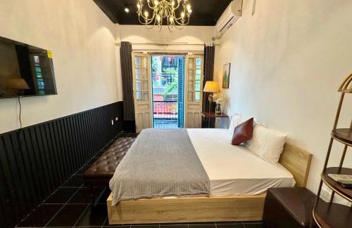 Hang Trong House | Skylux Hanoi Homestay
