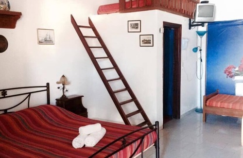 Skiros Condo | Skyros Quad on the Sea, Your Beachside Haven