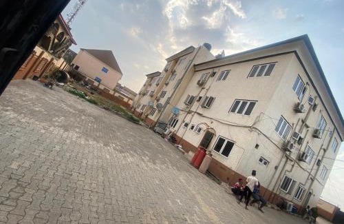 Ibadan Hotel | SL HOTEL AND SUITES