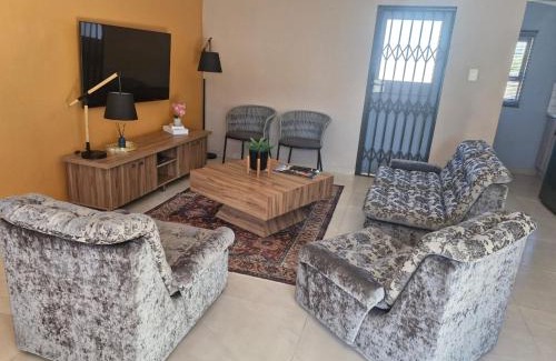Berea Apartment | Slaap Plek on Jarvis