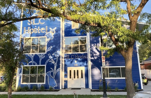 People's Freeway Hotel | SLC Hostel