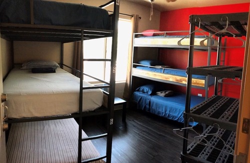 People's Freeway Hotel | SLC Hostel