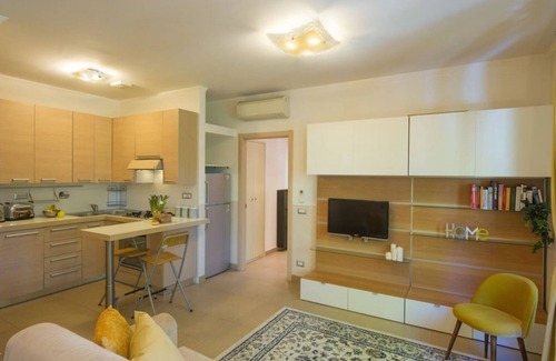 Testaccio Apartment | Sleek Apt in Testaccio near Ostiense train station