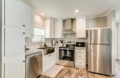 Lakeland House | Sleek Home Near Downtown Lakeland with Yard!