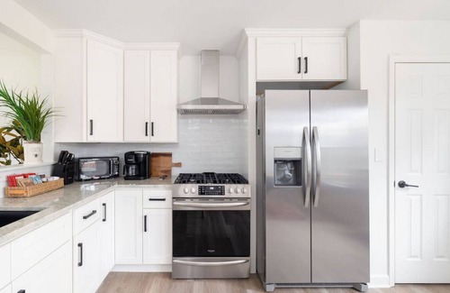 Thompson's Station House | Sleek Home w/Fire Pit, Grill & Family Amenities