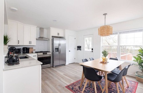 Thompson's Station House | Sleek Home w/Fire Pit, Grill & Family Amenities