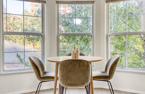 Hudson Exchange Apartment | Sleek Jersey City 1BR w/ W/D, Gym & Elevator, near PATH, by Blueground