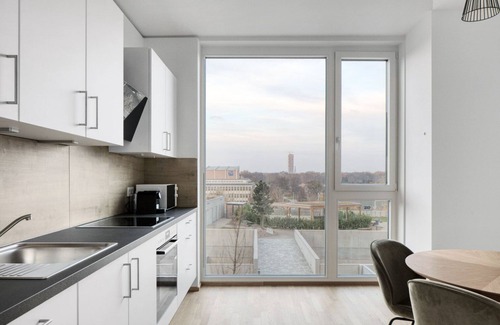 Erdberg Apartment | Sleek Landstraße 1BR w/Pool & Elevator, near Metro U3, by Blueground