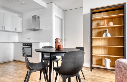 Vienna Apartment | Sleek Leopoldstadt 2BR w/Gym, Elevator & Balcony, near U2, by Blueground