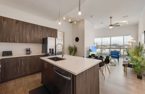 Cedars Apartment | Sleek loft style 2BR I Gym I Parking I Workspace