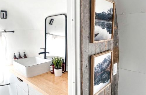 Pear Park House | Sleek, Modern Airstream in Grand Junction, Ideal for Colorado Glamping Escapes