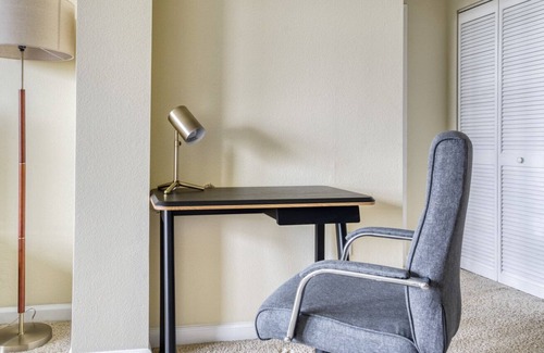 San Bruno Apartment | Sleek San Bruno 1BR w/ Pool, Gym & W/D, near 280 & 101, by Blueground