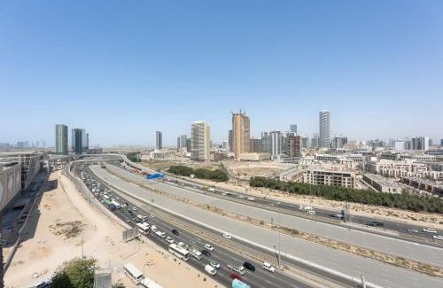 Jumeirah Village Apartment | Sleek Studio in The Ivy Tower, JVT