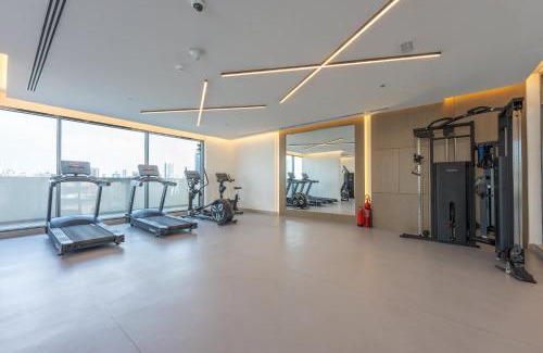 Jumeirah Village Apartment | Sleek Studio in The Ivy Tower, JVT