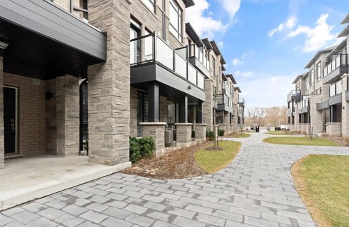 Brampton House | Sleek | Stylish | New Build | Brampton Beauty