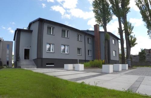 Lubliniec Bed & Breakfast | Sleep&Go
