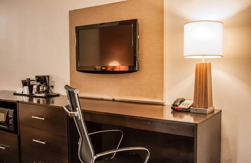 Oak Grove Hotel | Sleep Inn & Suites Fort Campbell