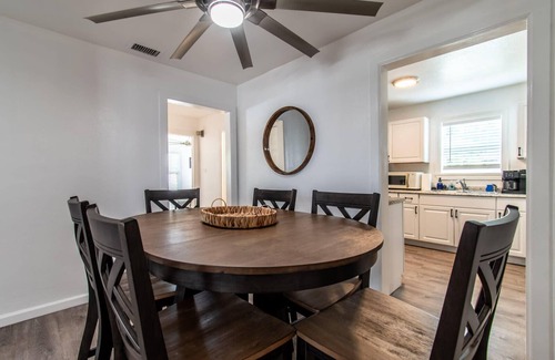 Bay Area House | Sleeps 18 - Seaside Serenity Dual Dwellings for Family & Frie