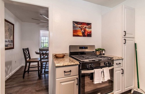 Bay Area House | Sleeps 18 - Seaside Serenity Dual Dwellings for Family & Frie