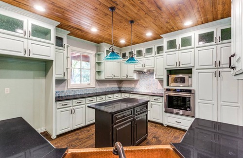 Fort Worth House | Sleeps 22-Pool-Sport Sim-Pickleball-Mini Golf