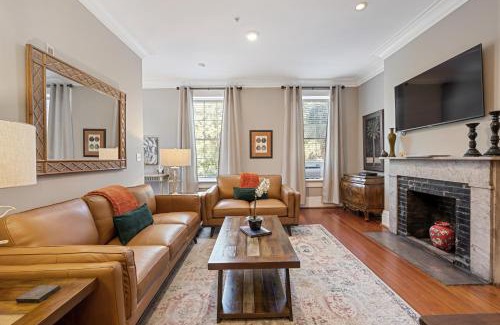 Historic District - North House | Sleeps 26! Walk To River Street-Bars-Shopping-1-5