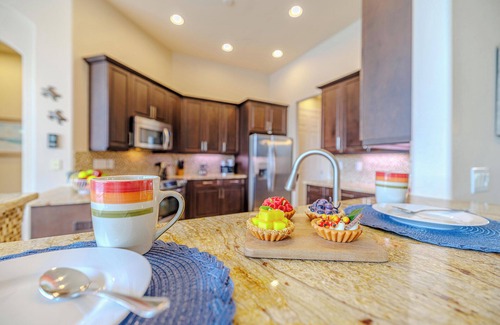 Pelican Villa | Sleeps 8 - Heated pool - Hot tub - Gulf Access