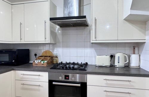 Headington House | Sleeps7 Home-Parking-FamilyFriendly-OxfordCentre