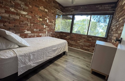Bouvard House | Sleepy Hollow, Bouvard WA