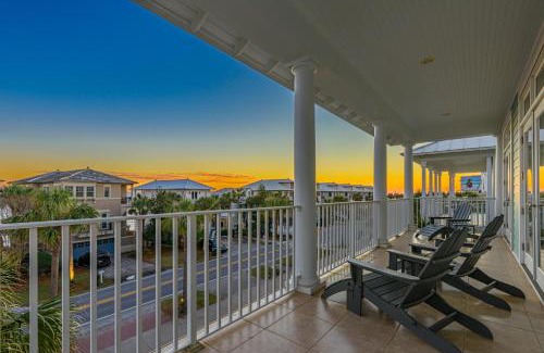 Frangista Beach House | Slice of Paradise