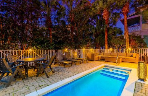 Frangista Beach House | Slice of Paradise