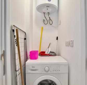 Sliema Apartment | Sliema 2-bedroom Central Apartments and Penthouse with jacuzzi