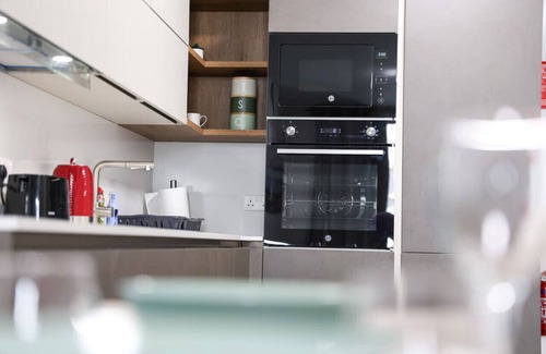 Sliema Apartment | Sliema central 2BR Apt with balcony & sea views