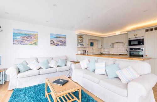 Rock House | Slipway 21