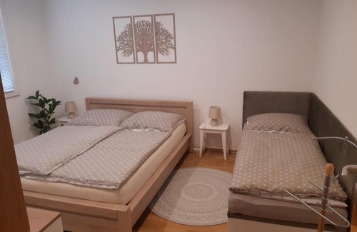 Banska Bystrica Apartment | Slnečný 2 izbový byt 10 min. od centra mesta